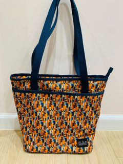 (Category: ) located in . Submitted by linfashions (Listing ID 1218266597, Image 1). Description: .