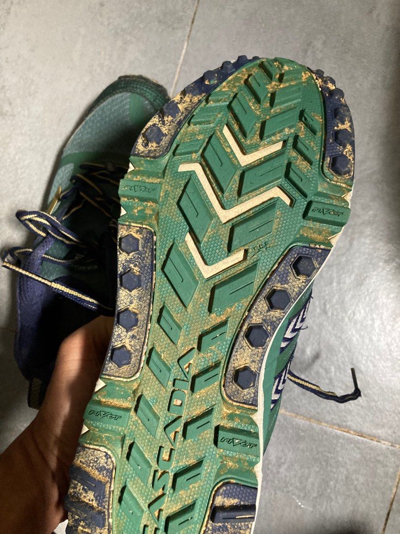 Brooks Cascadia 12 green