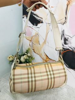 Burberry Papillon
