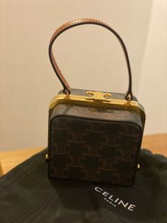 （分類：）位於 。 由 cccakeee 提交（商品編號 1218346952，圖片 1）。簡介： 。