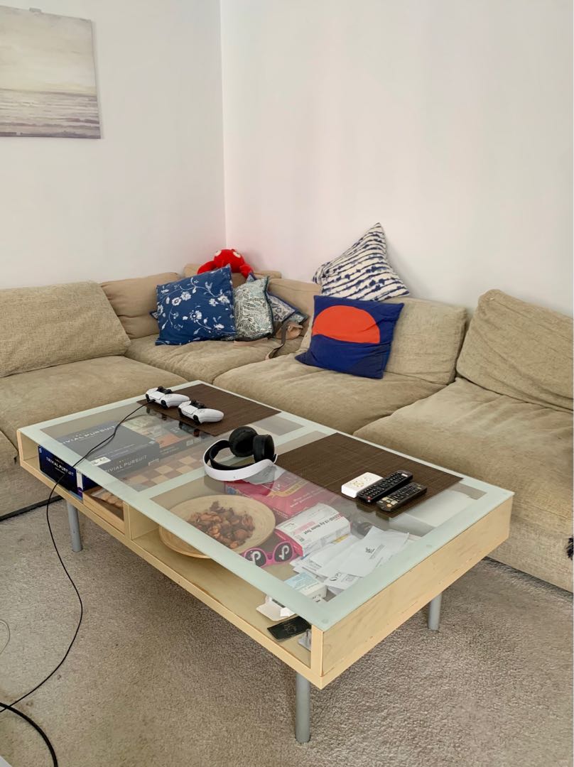 [Clearance] Glass coffee table, 137x 75 cm, Furniture & Home Living