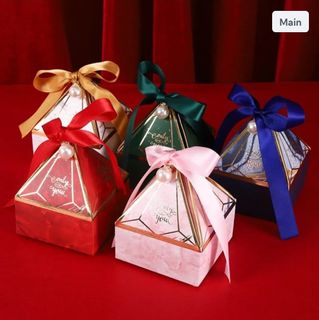 (Category: ) located in . Submitted by allthingssingapore (Listing ID 1218336511, Image 1). Description: .