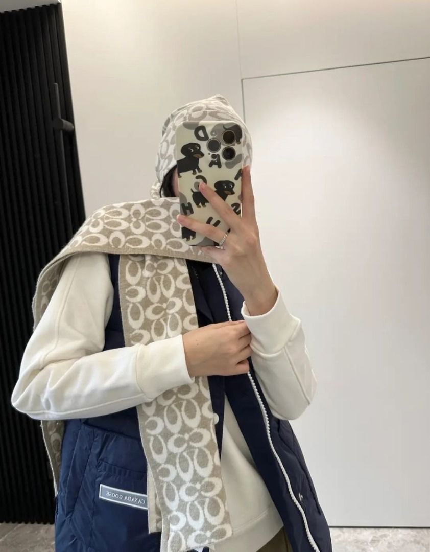 Coach wool discount scarf