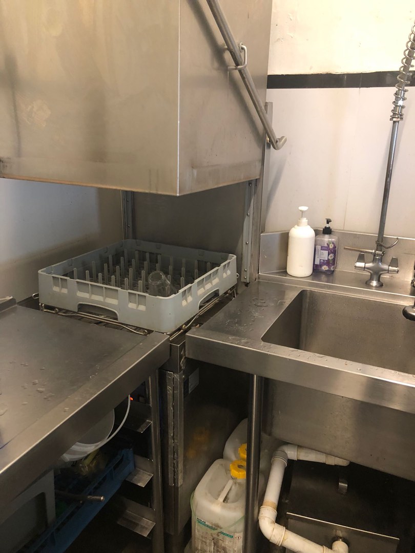 Commercial dishwasher and sink combo, Furniture & Home Living, Bathroom