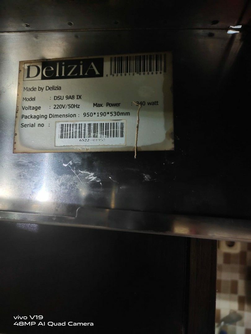 Cooker hood/penghisap asap Delizia, Kitchen & Appliances di Carousell