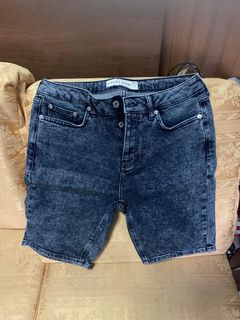 (Category: ) located in . Submitted by kobe_5 (Listing ID 1218198241, Image 1). Description: .