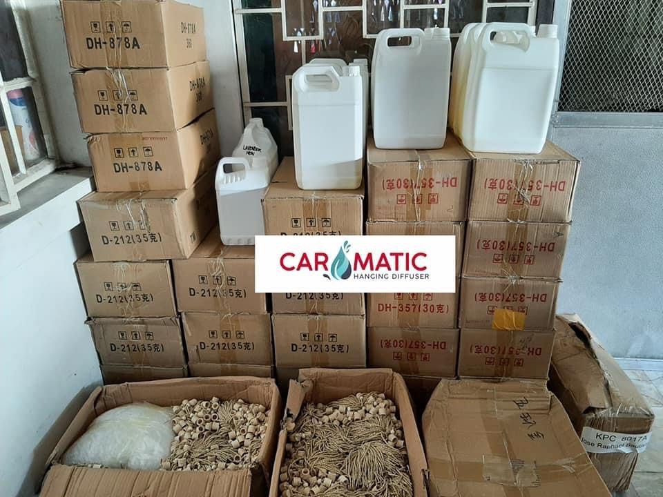 Diffuser <Start your own brand> (Category: Air Purifiers & Dehumidifiers) located in Cainta. Submitted by jehbry (Listing ID 1218248390, Image 2). Description: Start your own diffuser business using your own brand. We are direct supplier 😍 Send us message for more info 😊🙏 📍 Diffuser Oil (1 Liter and 500ml) 📍Diffuser Bottle 12ml and 10ml 📍Tubular,square and apple shape available 📍 Starter PACKAGE also available! Send me a message 📲.