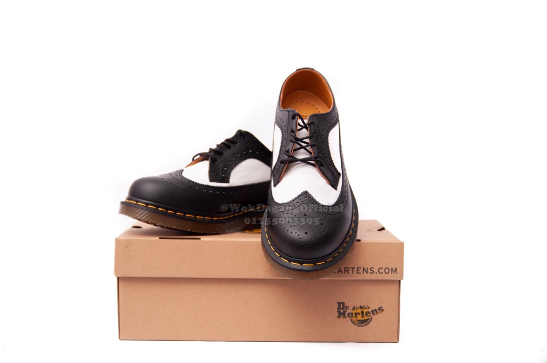 Dr martens 3989 deals black and white