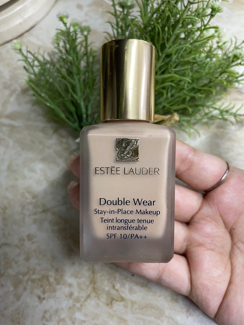 Estee Lauder Double Wear Foundation, Beauty & Personal Care, Face, Makeup on Carousell