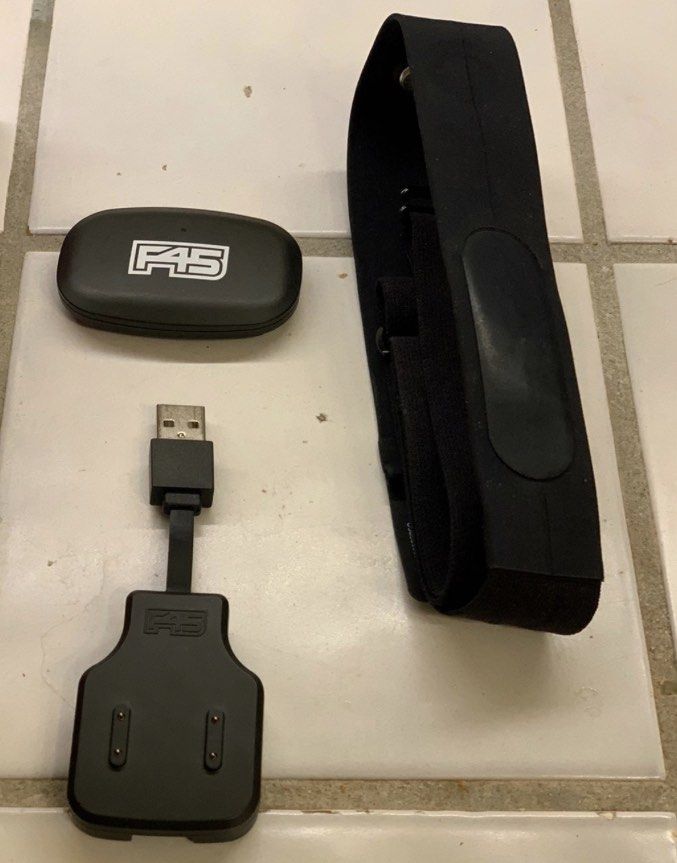 F45 heart monitor, Sports Equipment, Exercise & Fitness, Cardio