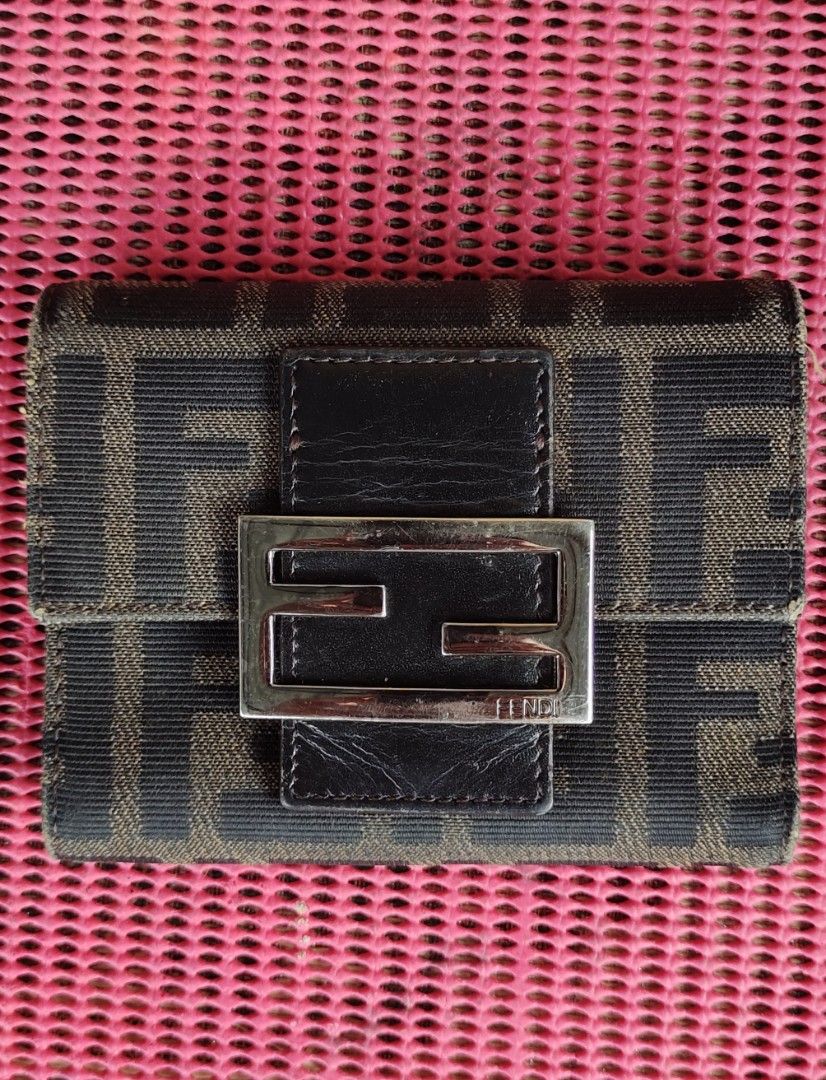 Fendi Fesyen Wanita Tas Dompet Di Carousell