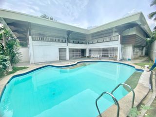 FOR LEASE House and Lot with Swimming Pool in White Plains, Quezon City
