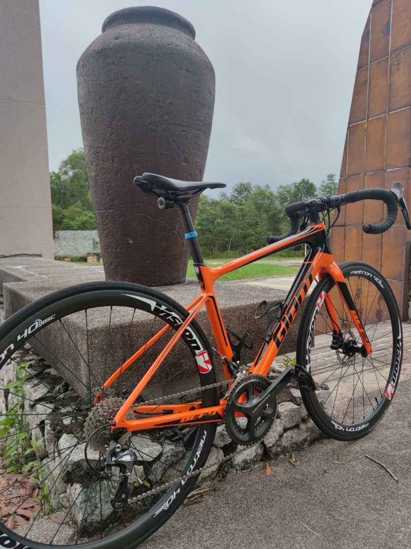 harga giant defy