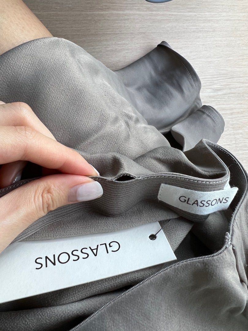 glassons maxi slip skirt, Women's Fashion, Bottoms, Skirts on Carousell