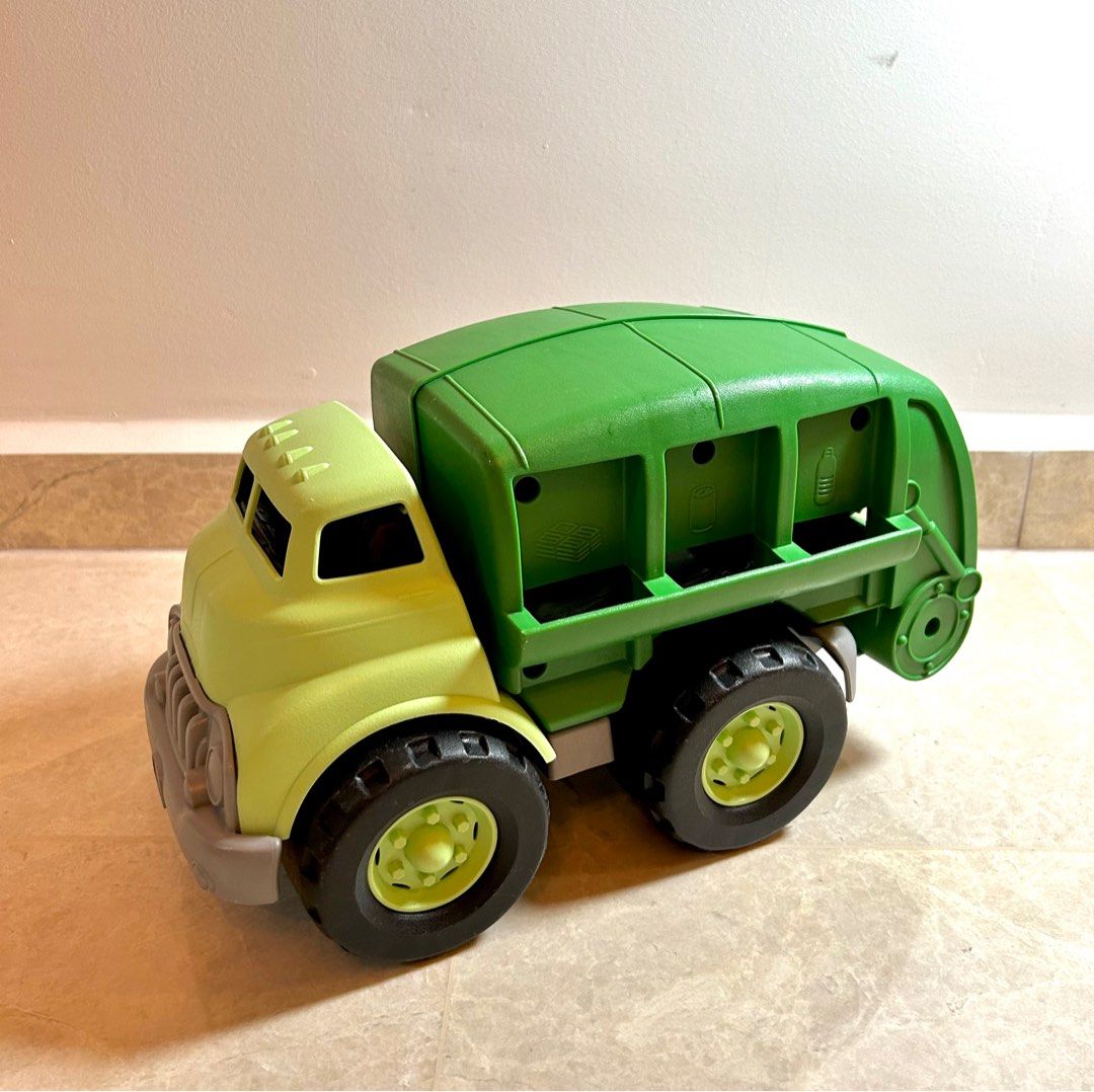 Green Toys Recycling Truck, Hobbies & Toys, Toys & Games on Carousell