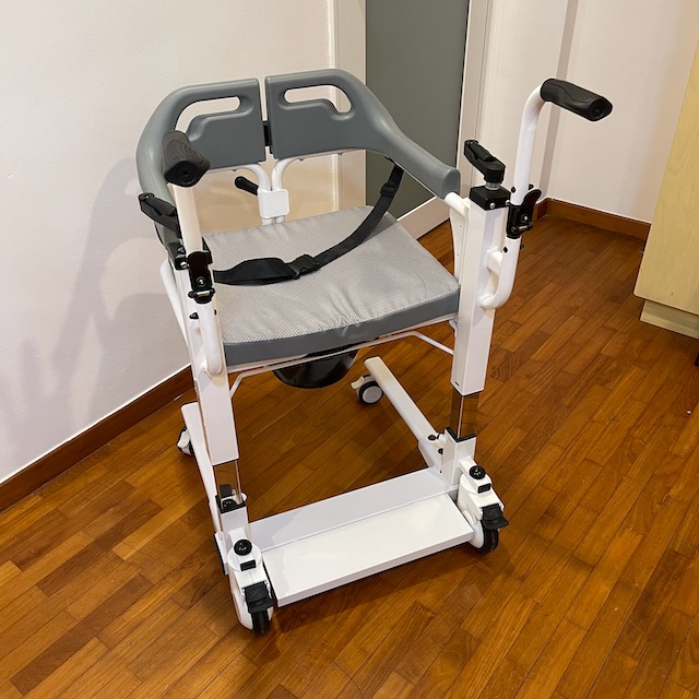 Height Adjustable Easy Transfer Chair & Commode, Health & Nutrition ...