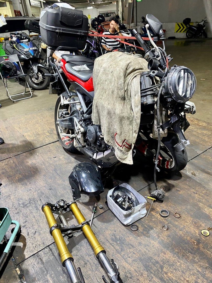 Honda CB150R Fork alignment, Motorcycles, Motorcycle Accessories on