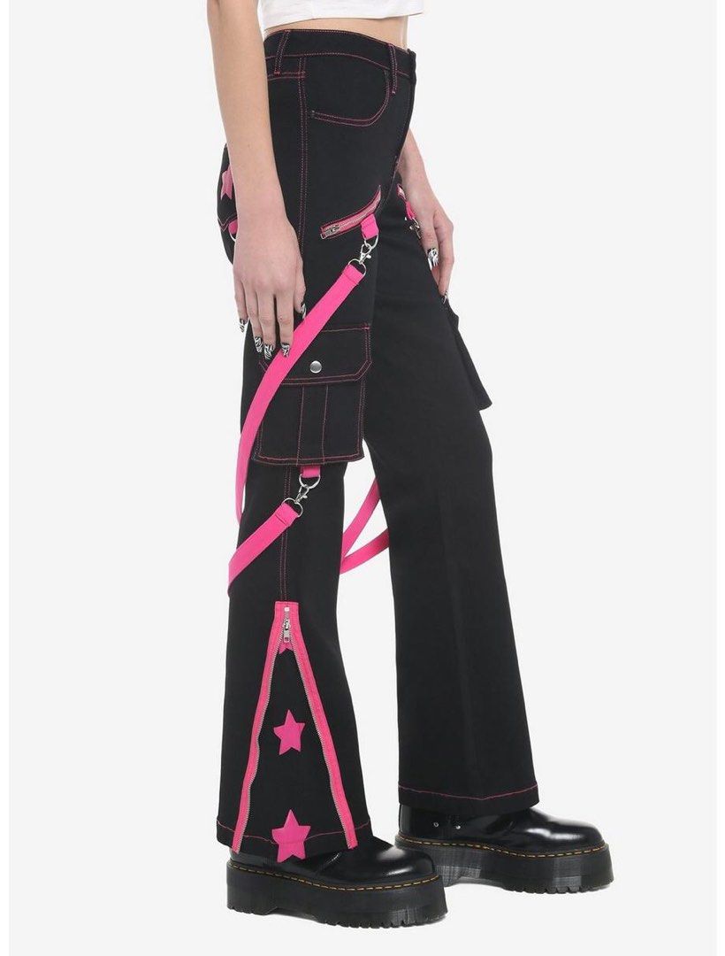 It's the early 2000s. Hot topic still sells Tripp pants and emo