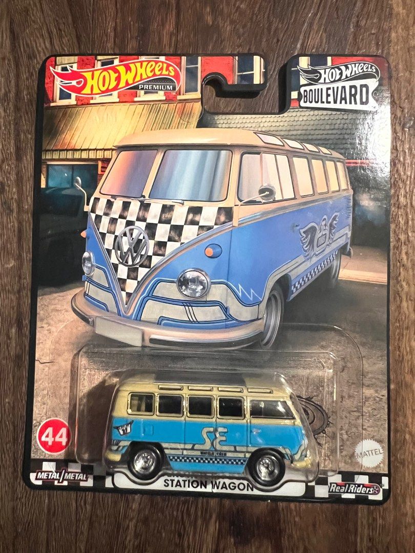 2022 Hot Wheels Premium Boulevard Mix A Volkswagen Deluxe Station Wagon 2022 Hot Wheels Premium Boulevard Mix A Volkswagen Deluxe Station Wagon