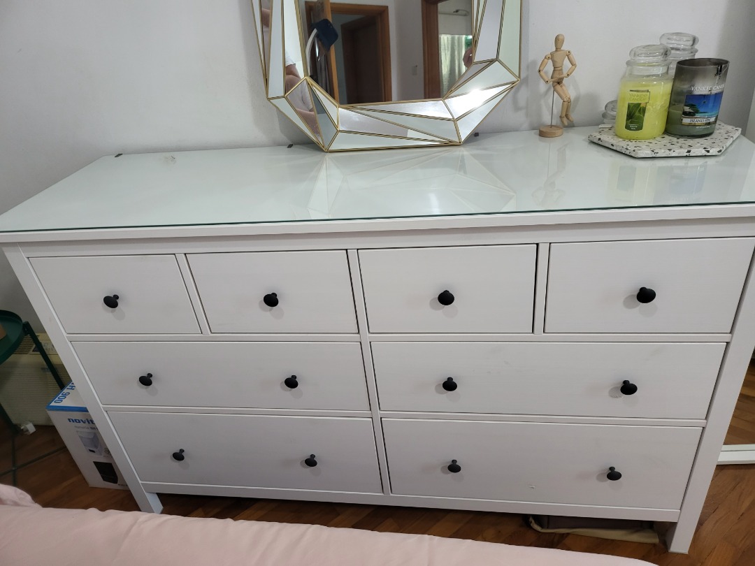 Glass top for hemnes hot sale 8 drawer dresser