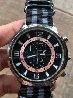 Jam Tangan Debute quartz