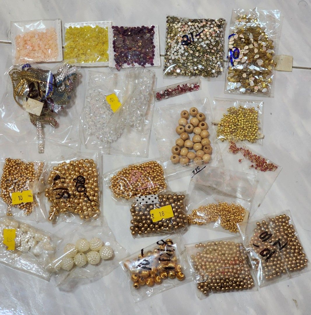Raw materials for silk thread jewellery store