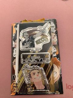 （分類：）位於 。 由 morpho.kpop_ 提交（商品編號 1218283834，圖片 1）。簡介： 。
