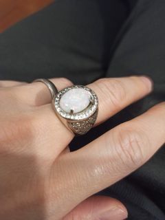 (Kategori: ) berada di . Dikirim oleh luxeandroyal (ID iklan 1218302662, Gambar 1). Deskripsi: .