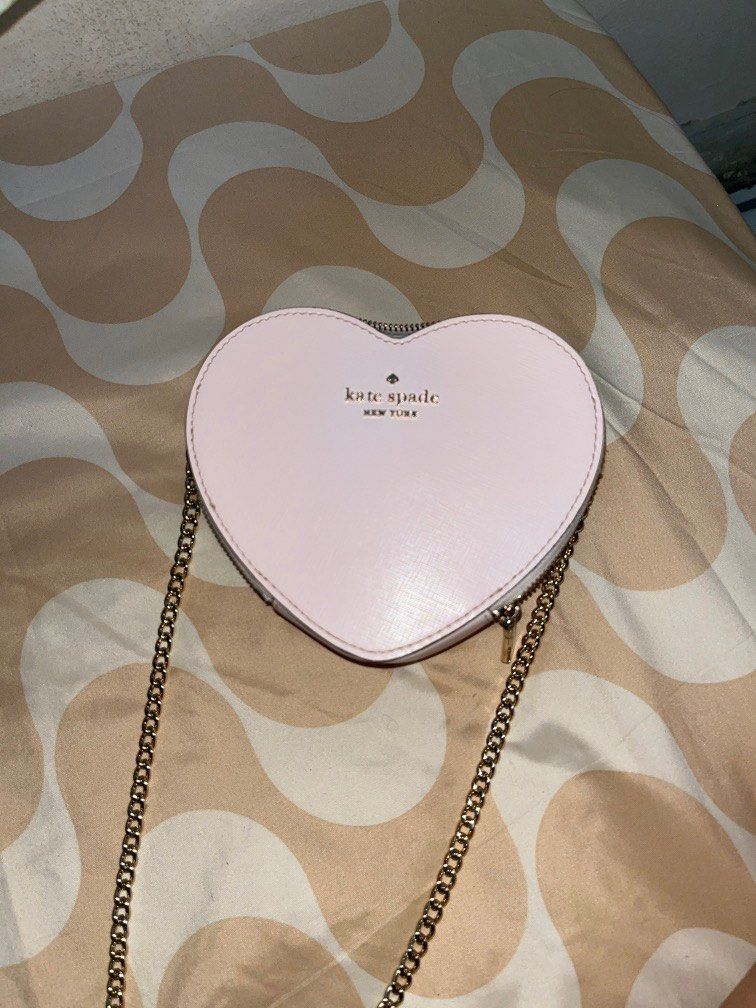 Kate spade ♠️ heart shaped mini bag, Women's Fashion, Bags & Wallets,  Cross-body Bags on Carousell