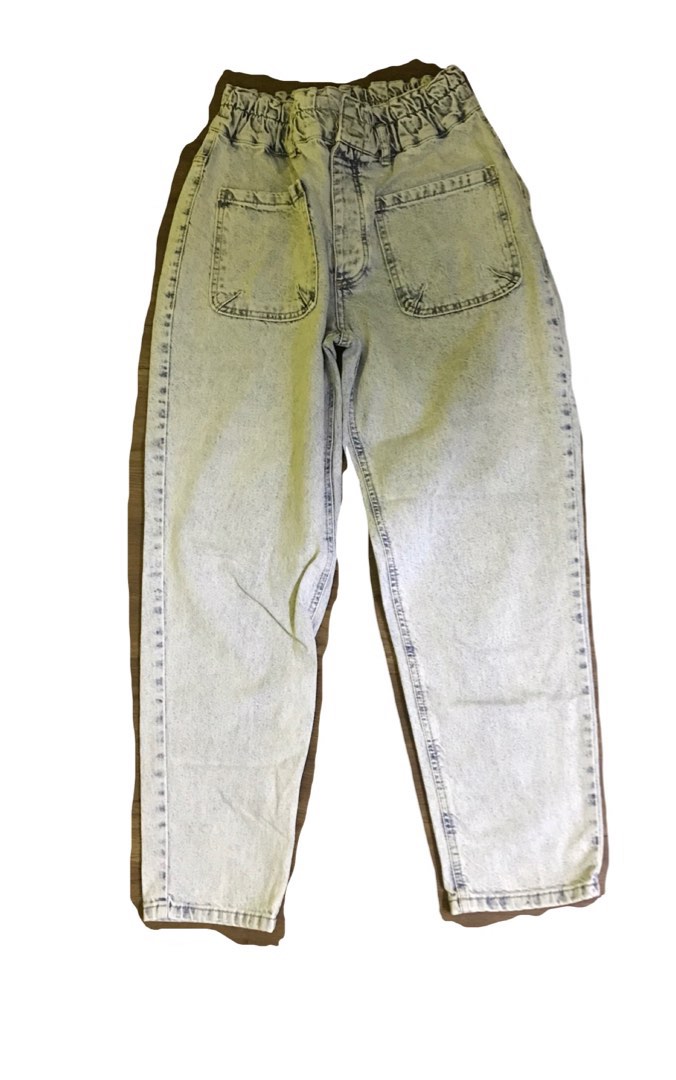 light blue mom jeans, Women's Fashion, Bottoms, Jeans & Leggings on