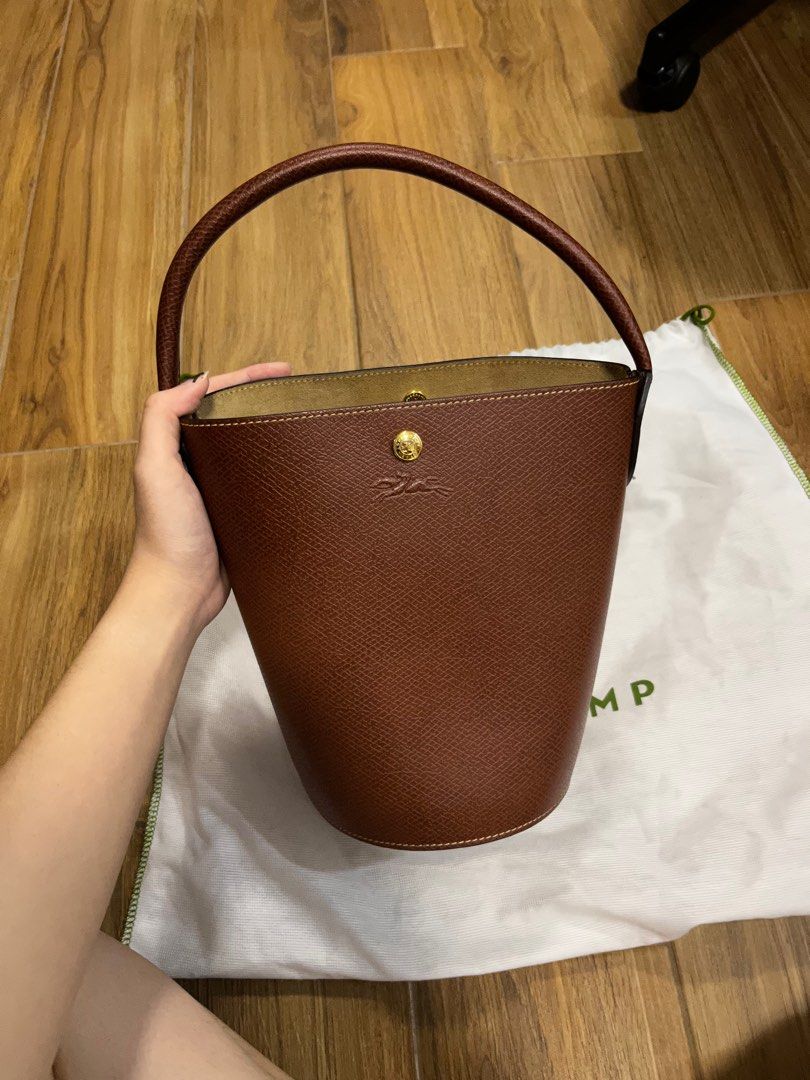 Longchamp Épure bucket bag, Women's Fashion, Bags Wallets