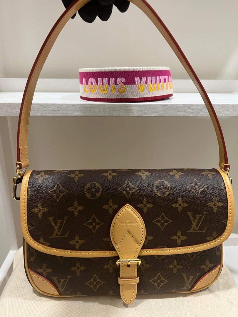 Louis vuitton DIANE (Category: Luxury Bags & Wallets) located in Quezon City. Submitted by sarahlarsson_ (Listing ID 1218303258, Image 2). Description: Brand new.
