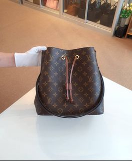 Louis Vuitton M45497 NEONOE MM BICOLOR Bucket Shoulder Bag Made In