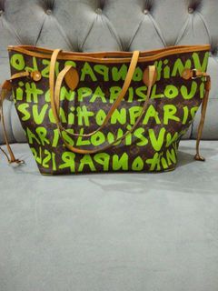 Lv graffiti