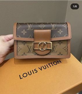 Quick deal $1.15k* LV Dauphine Compact Wallet , Luxury, Bags