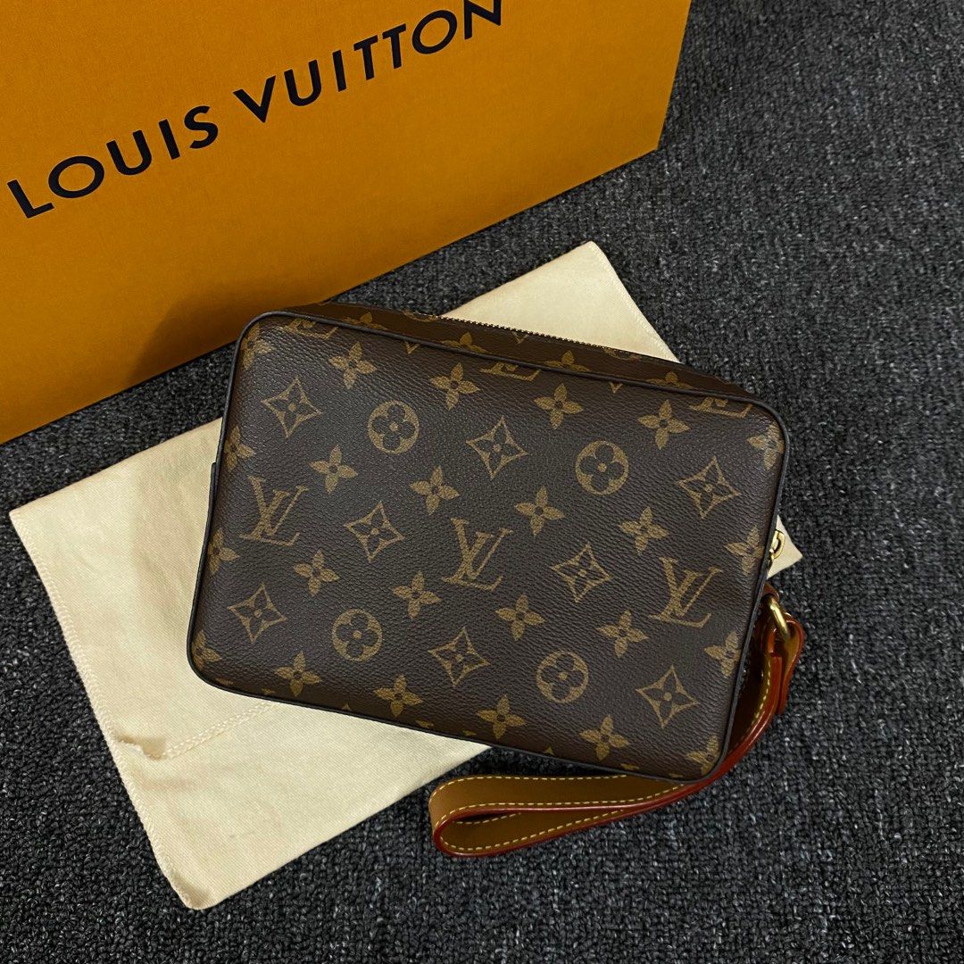 LV LV Unisex Clutch Box Brown Monogram Eclipse Coated Canvas Cowhide  Leather in 2023