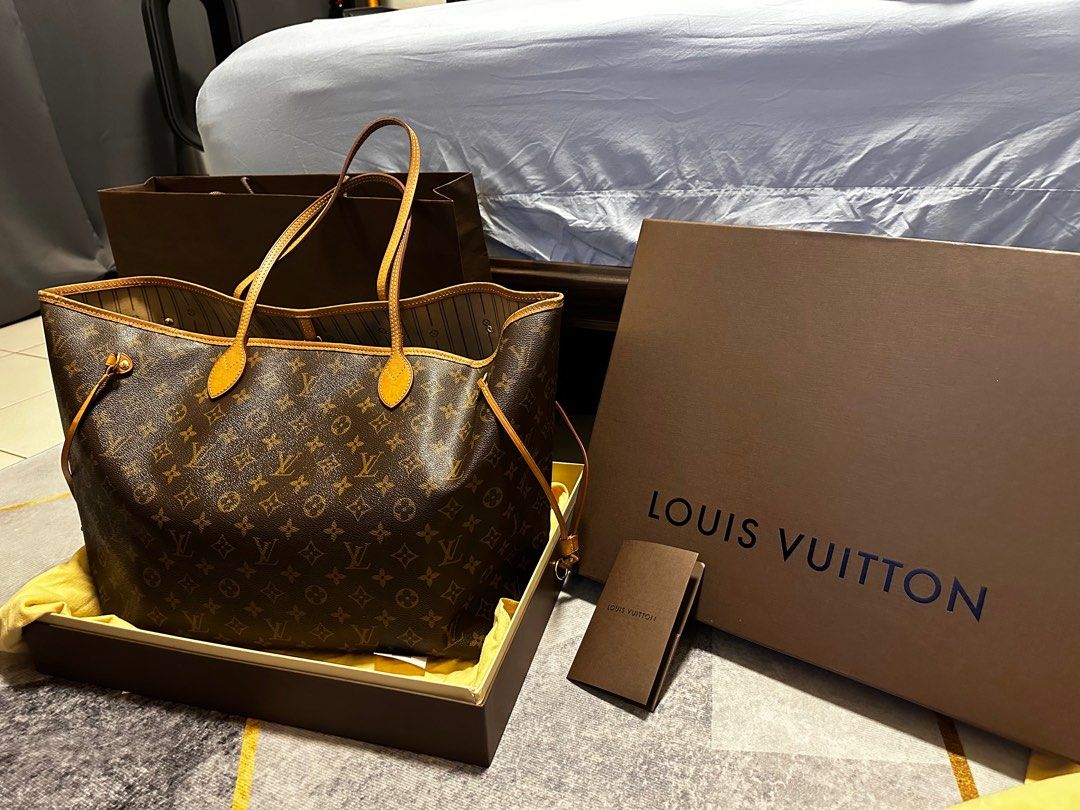 Neverfull sales gm monogram