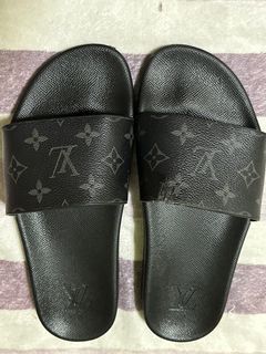 Ret:$2.4k LV Shearling Black Fur Dad Sandals, Luxury, Sneakers & Footwear  on Carousell