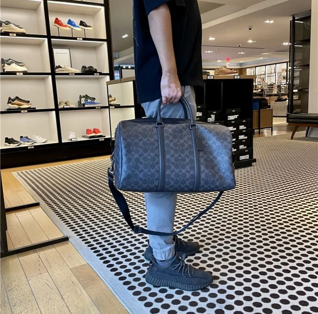 New men s bag Outdoor travel bag Travel bag Large handbag C5305