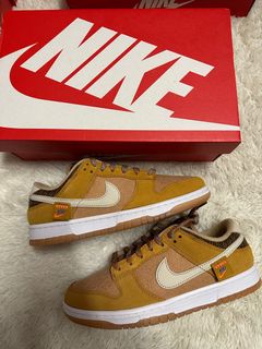 (Category: ) located in . Submitted by _ilovesneakersss (Listing ID 1218365277, Image 1). Description: .