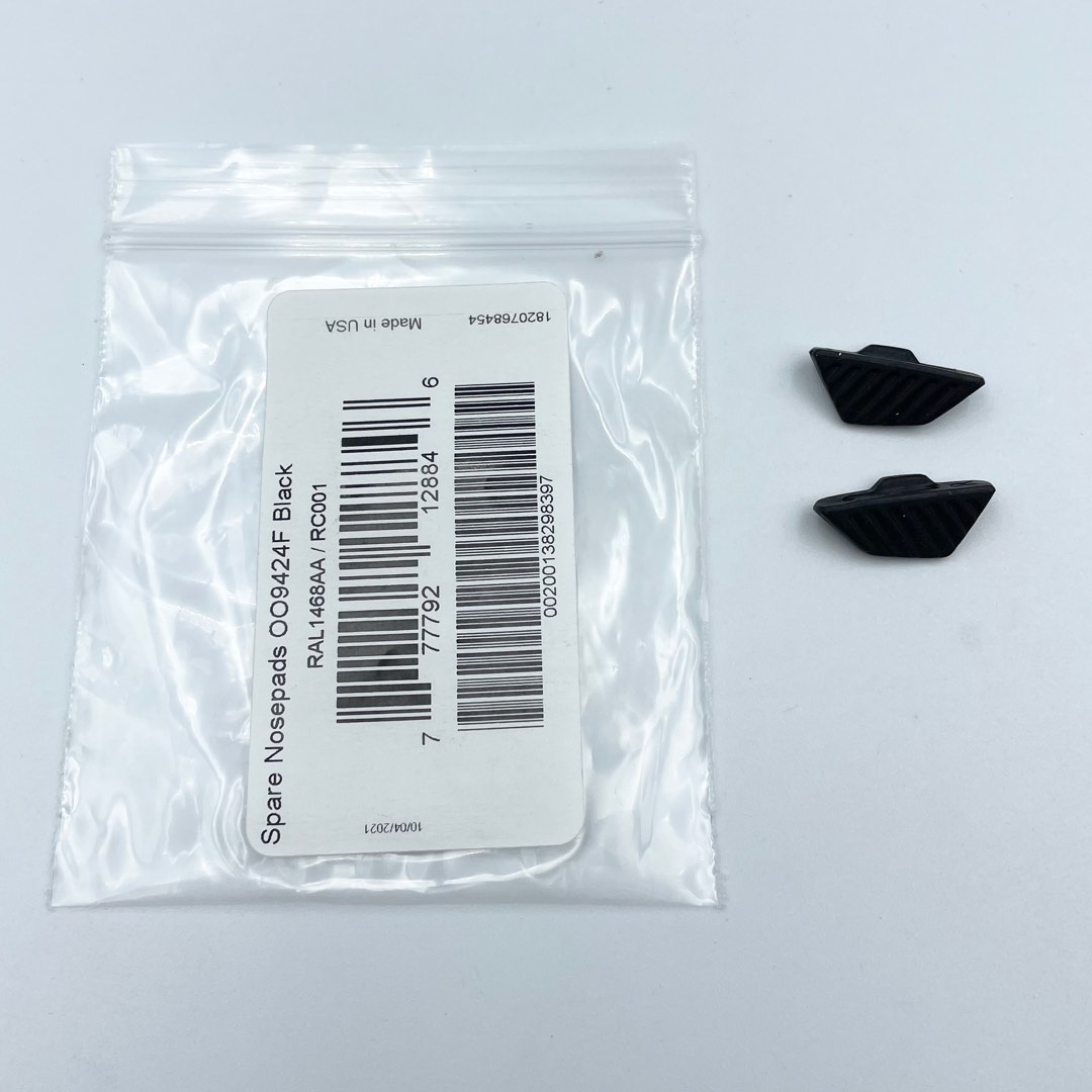 Oakley Mercenary (A) Replacement Nosepads, Men's Fashion, Watches