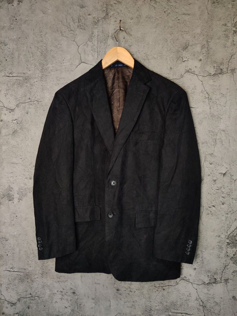 PETER LUGER FAUX SUEDE BLAZER COAT (Category: Coats, Jackets and Outerwear) located in Vigan. Submitted by tea_2600 (Listing ID 1218278548, Image 1). Description: MEASUREMENTS: WIDTH: 22 INCHES SHOULDER: 18.5 INCHES LENGTH: 29.5 INCHES SLEEVE: 24 INCHES ADDITIONAL SHIPPING FEE FOR BUYERS NOT FROM VIGAN CITY.