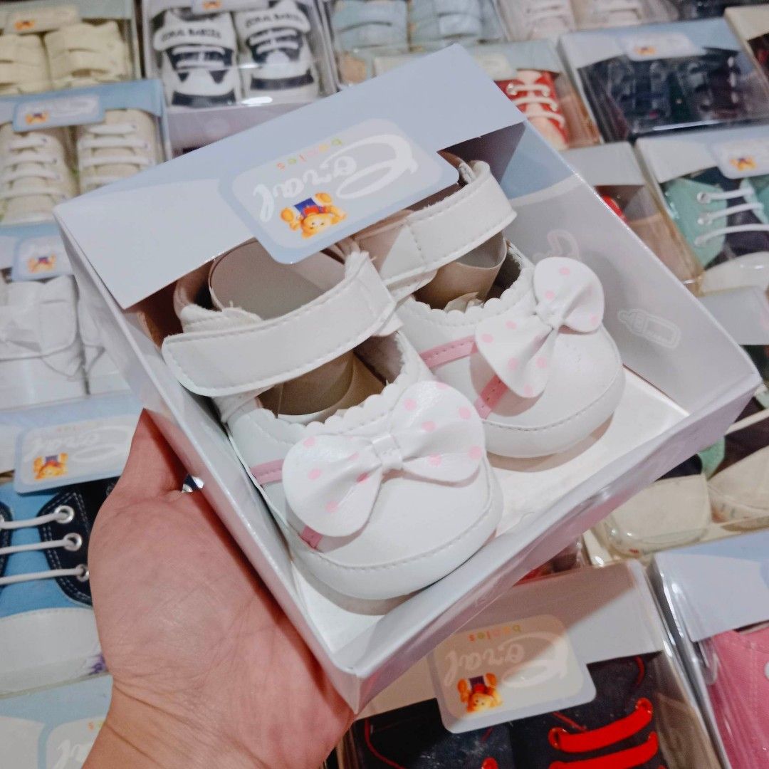Coral baby shoes outlet