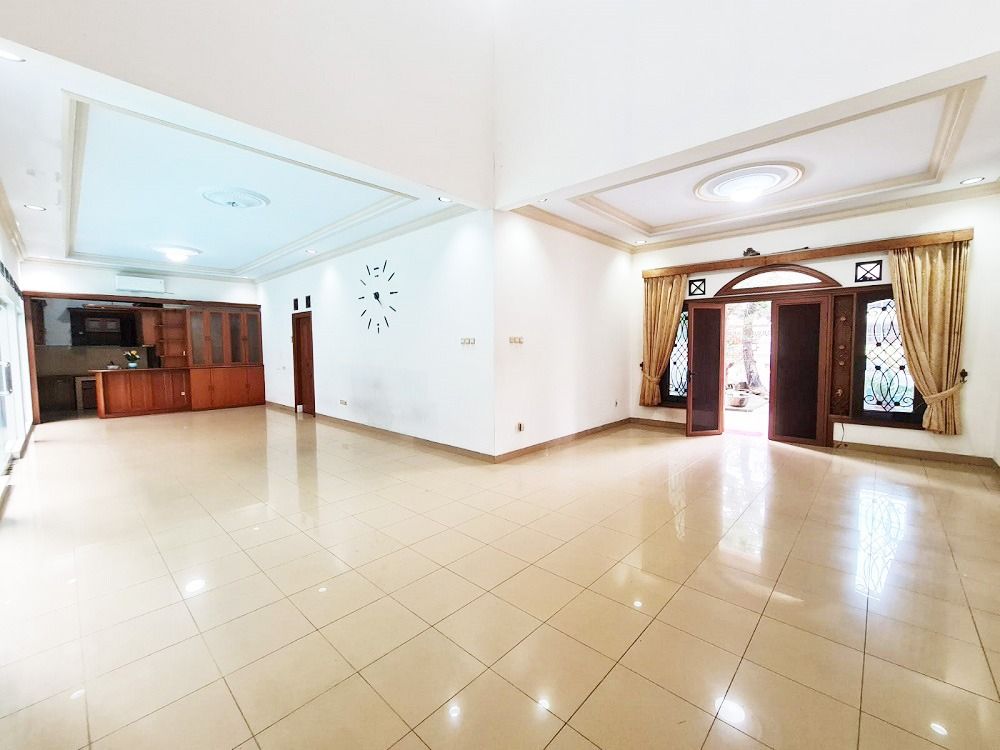 rumah_disewakan_di_cempaka_put_1677746094_a606c7cf_progressive
