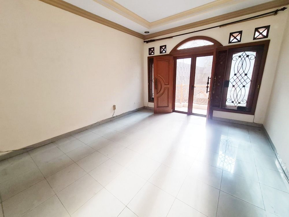 rumah_disewakan_di_cempaka_put_1677746094_d3fec233_progressive