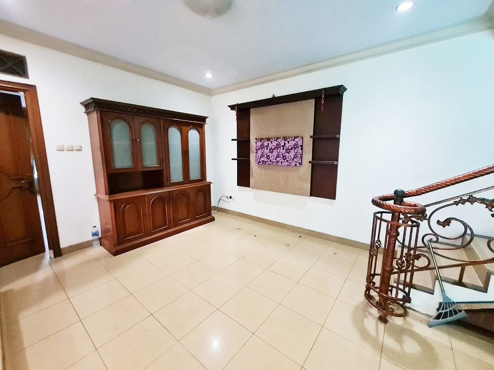 rumah_disewakan_di_cempaka_put_1677746094_dcc8e1d6_progressive