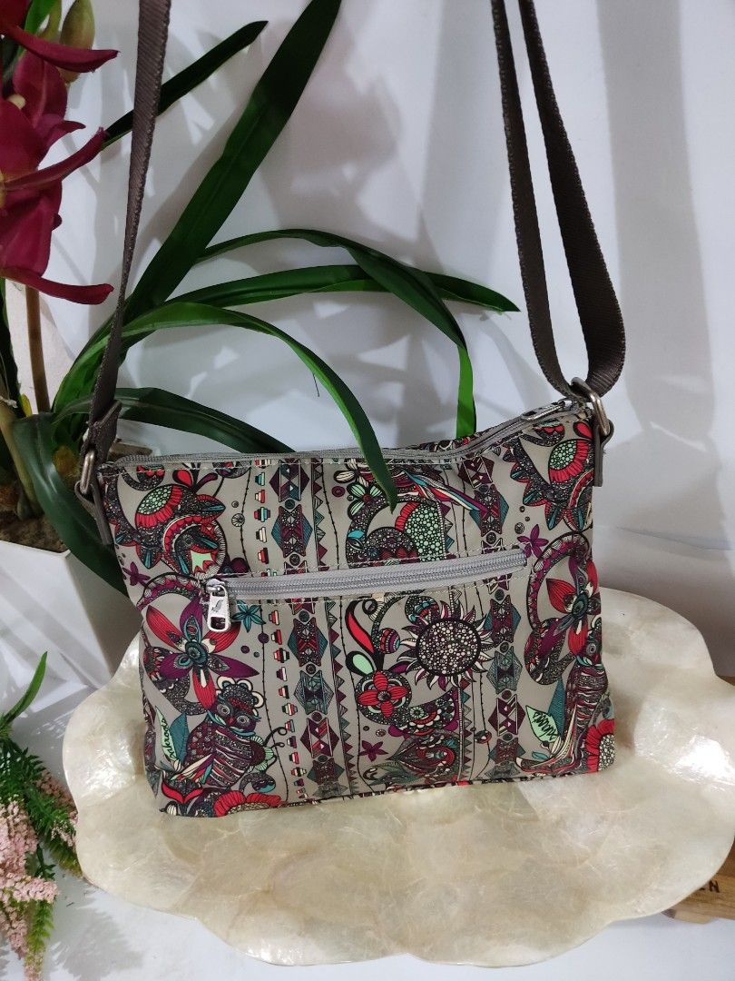 Sakroots Backpack‎ Small Tan Multi Owl Floral Festival Everyday Cute Bag Sakroots Owl Handbags Sakroots Backpack Small Tan Multi Owl  main image 4