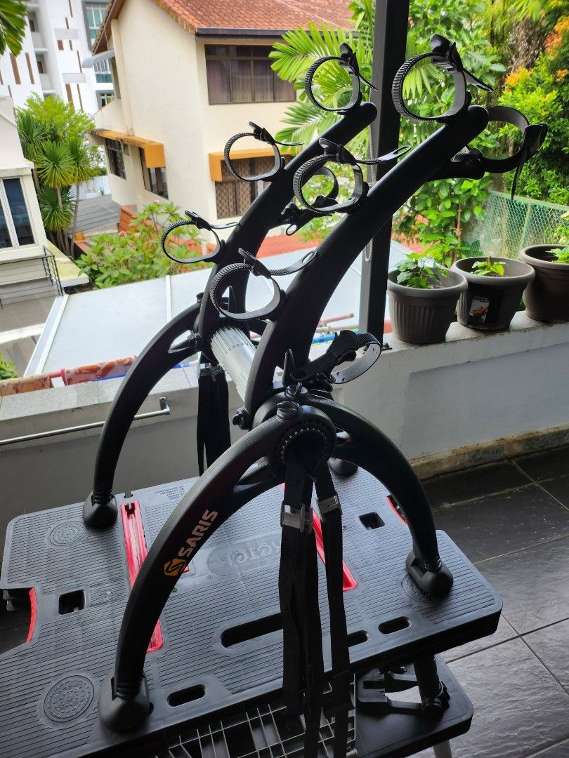 Saris Bike Trunk Rack: Bone 3-bike, Sports Equipment, Bicycles 