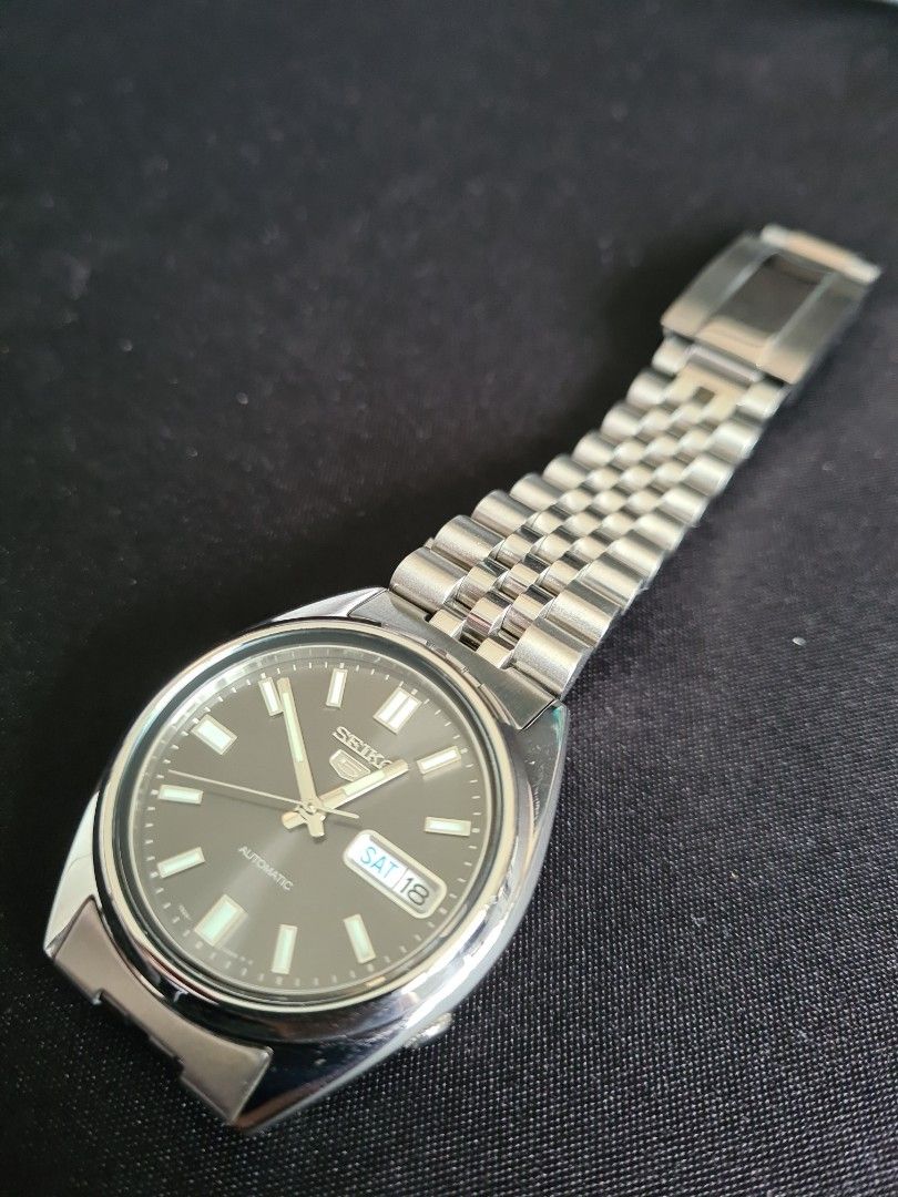 Seiko 5, Luxury, Watches on Carousell