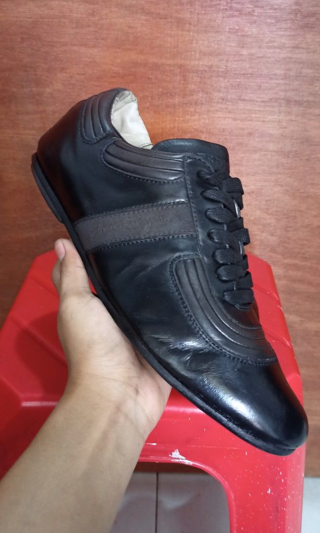 Sepatu salvatore ferragamo asli sale
